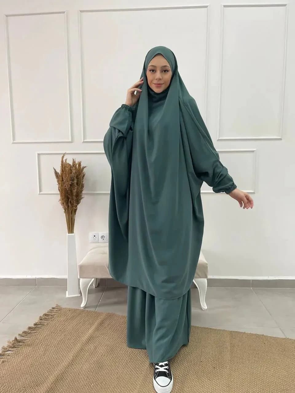 Jilbab Élégance Douce – Confort & Modestie à Petit Prix